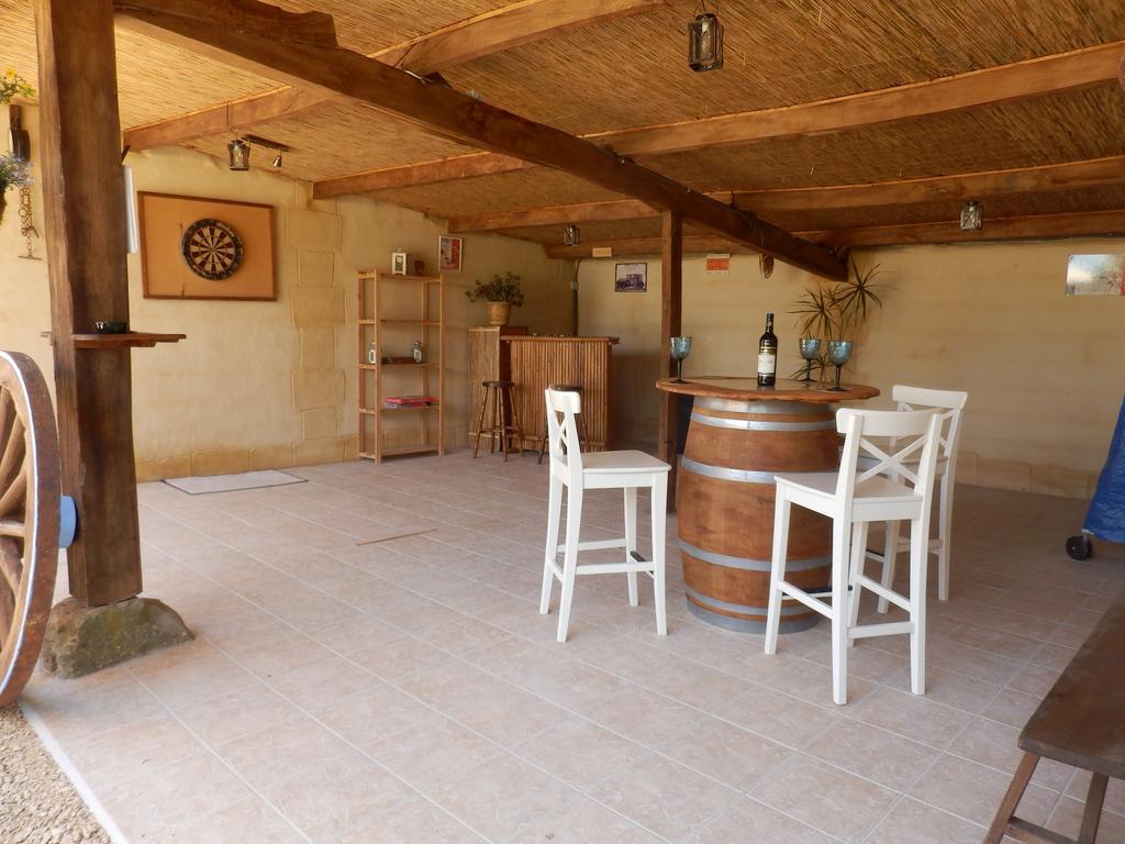佩鲁谢度假屋 Castelnavet 外观 照片